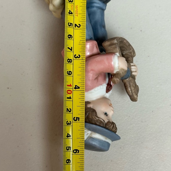 Homco Porcelain figurine Victorian Boy with Rocking Horse toy - Picture 3 of 10